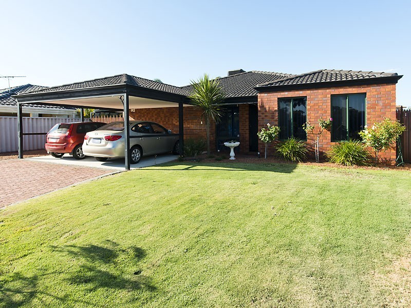18 Tincurrin Drive, Southern River WA 6110