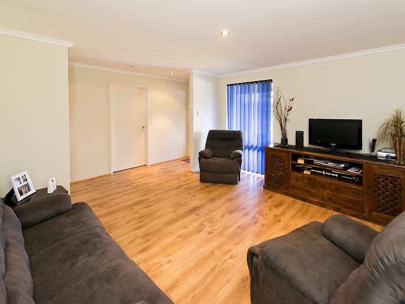 18 Tincurrin Drive, Southern River WA 6110