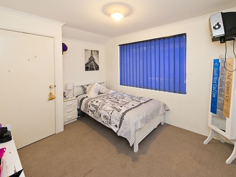 18 Tincurrin Drive, Southern River WA 6110