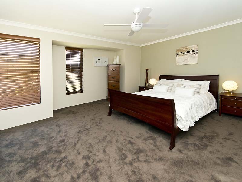 1 Westray Street, Canning Vale WA 6155
