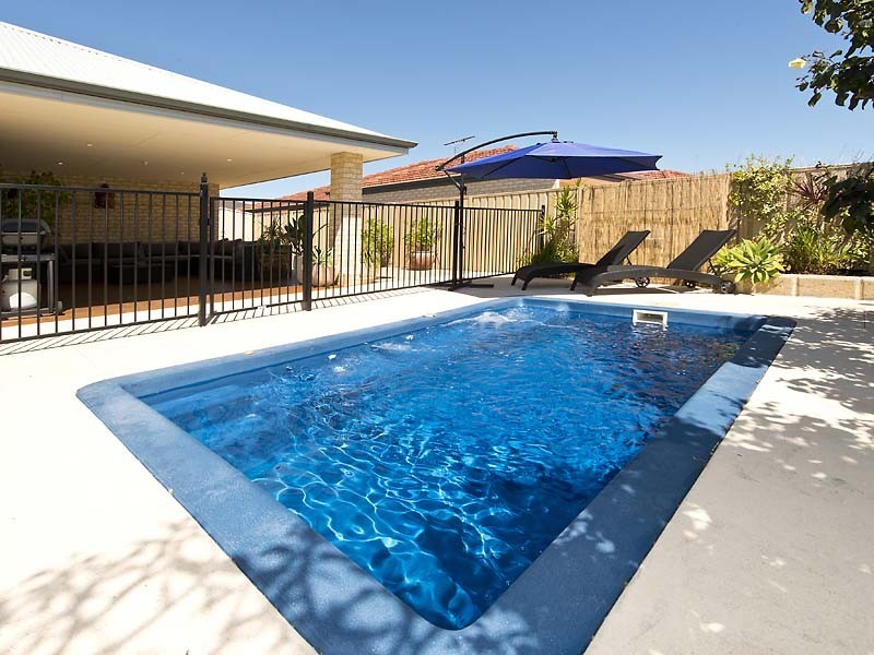 1 Westray Street, Canning Vale WA 6155