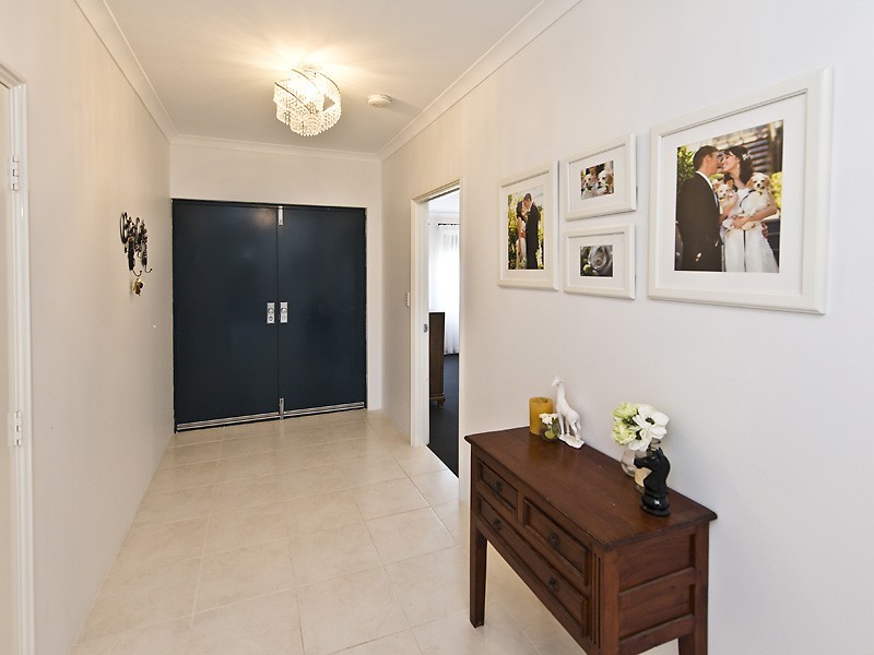 11 Tompkins Way, Harrisdale WA 6112