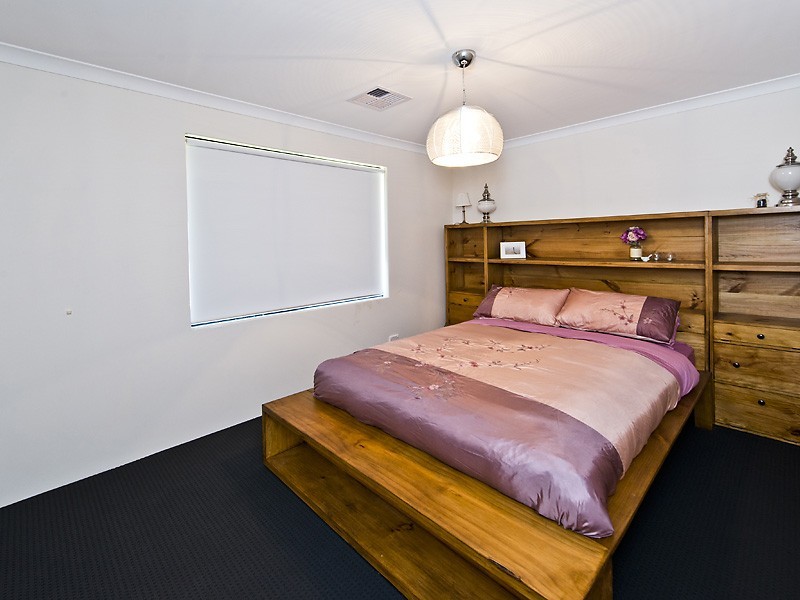 11 Tompkins Way, Harrisdale WA 6112