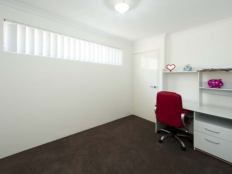 Unit 5 – 23 Frost Bend, Piara Waters WA 6112