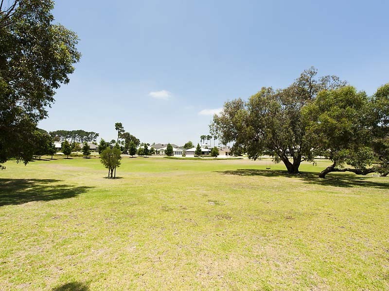 Unit 5 – 23 Frost Bend, Piara Waters WA 6112