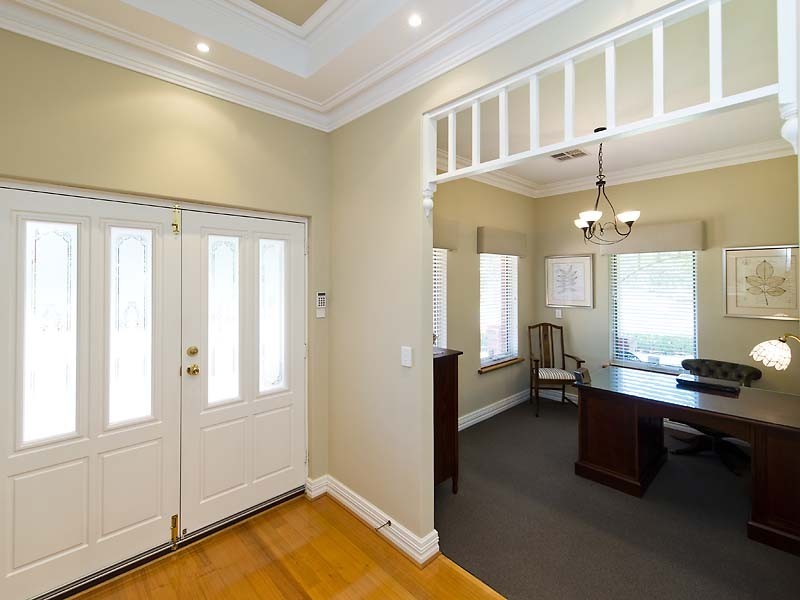 196 Wright Road, Harrisdale WA 6112