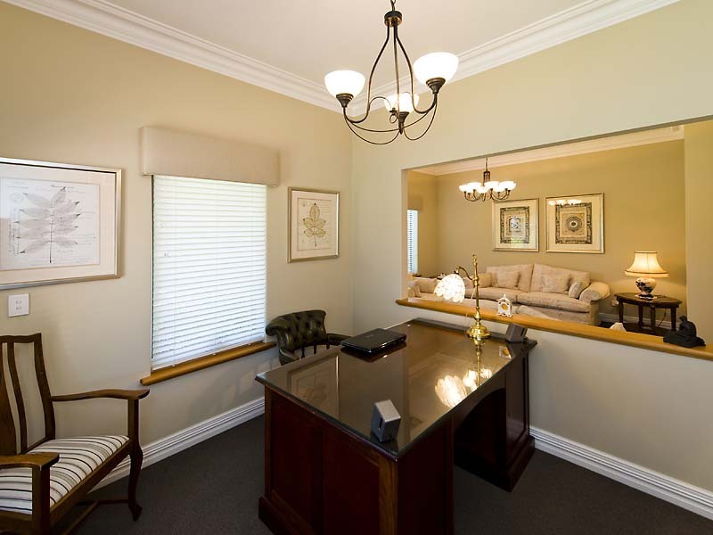 196 Wright Road, Harrisdale WA 6112