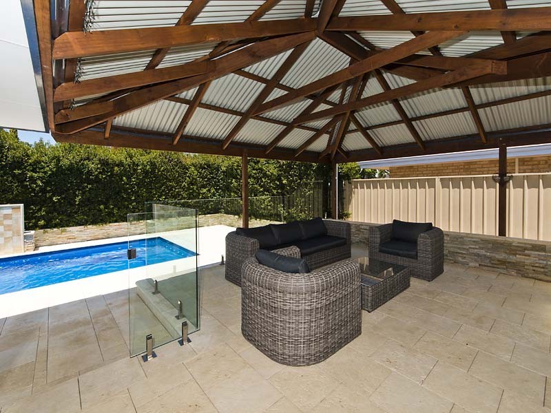 19 Brookside Square, Canning Vale WA 6155