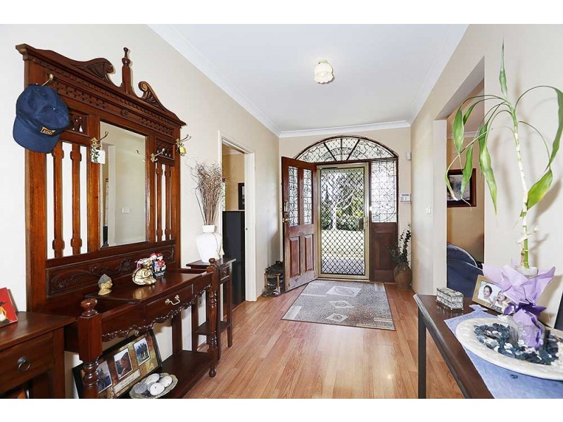 90 Mustang Rd, Champion Lakes WA 6111