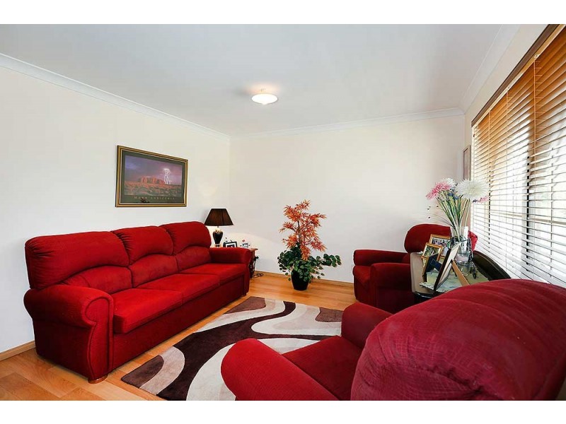 90 Mustang Rd, Champion Lakes WA 6111