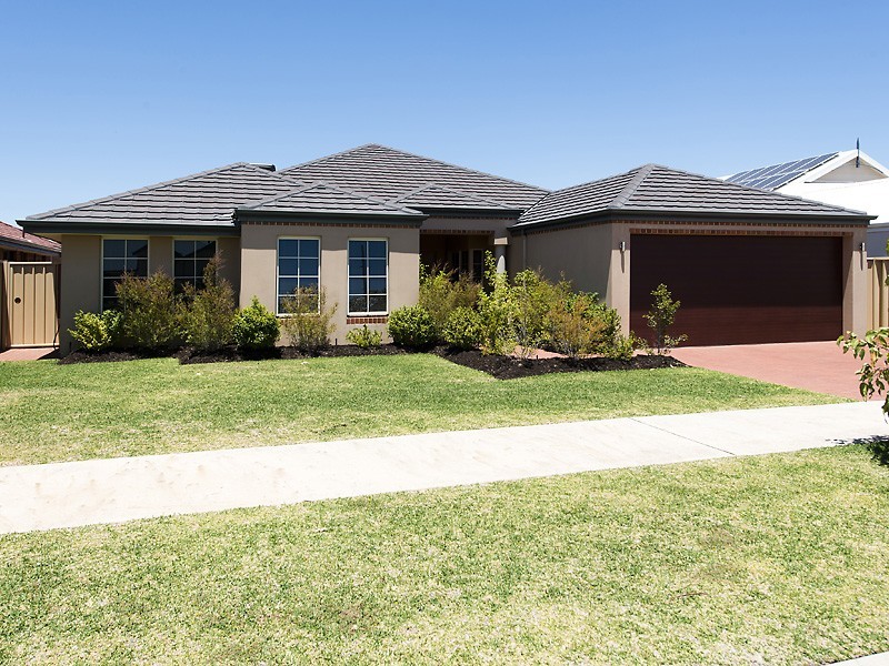 12 Baillon Pass, Harrisdale WA 6112