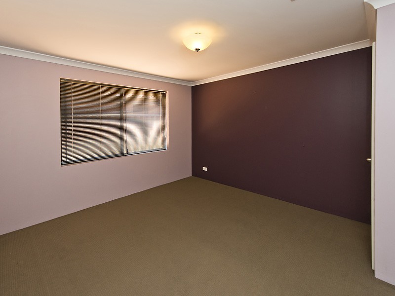 12 Baillon Pass, Harrisdale WA 6112