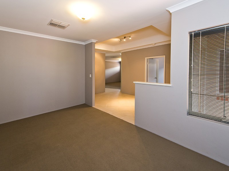 12 Baillon Pass, Harrisdale WA 6112