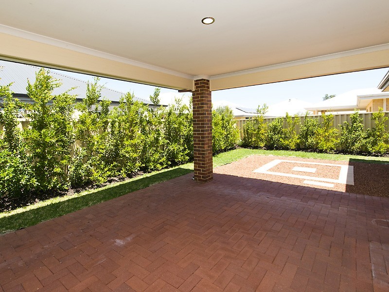 12 Baillon Pass, Harrisdale WA 6112