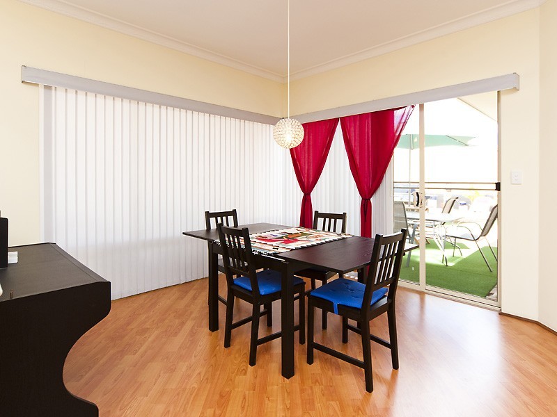15 Burnside Terrace, Canning Vale WA 6155