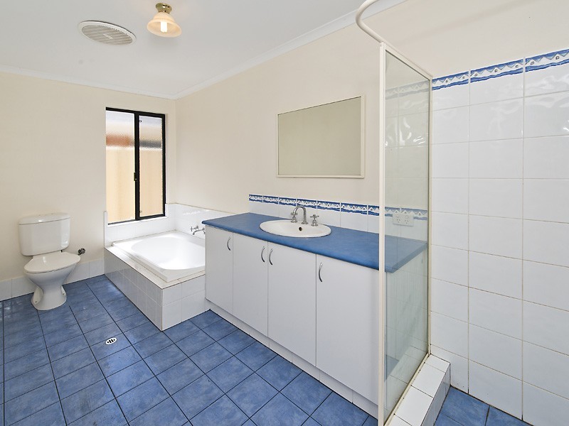 250 Amherst Road, Canning Vale WA 6155