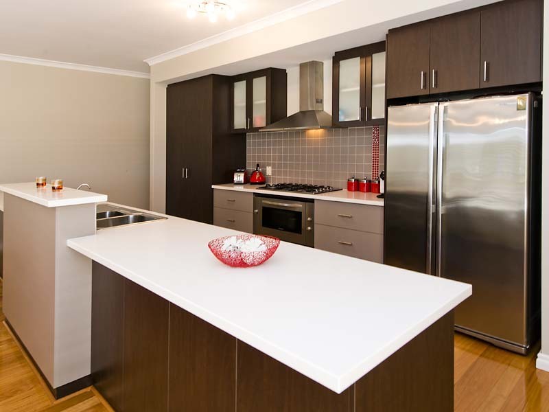 56 Dumbarton Road, Canning Vale WA 6155