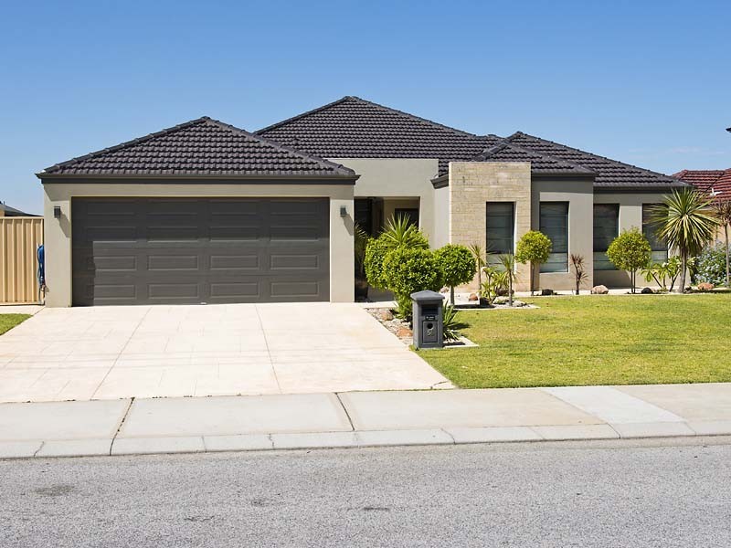 56 Dumbarton Road, Canning Vale WA 6155