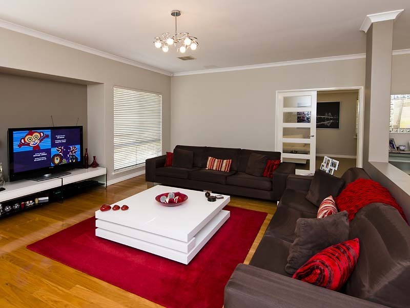 56 Dumbarton Road, Canning Vale WA 6155