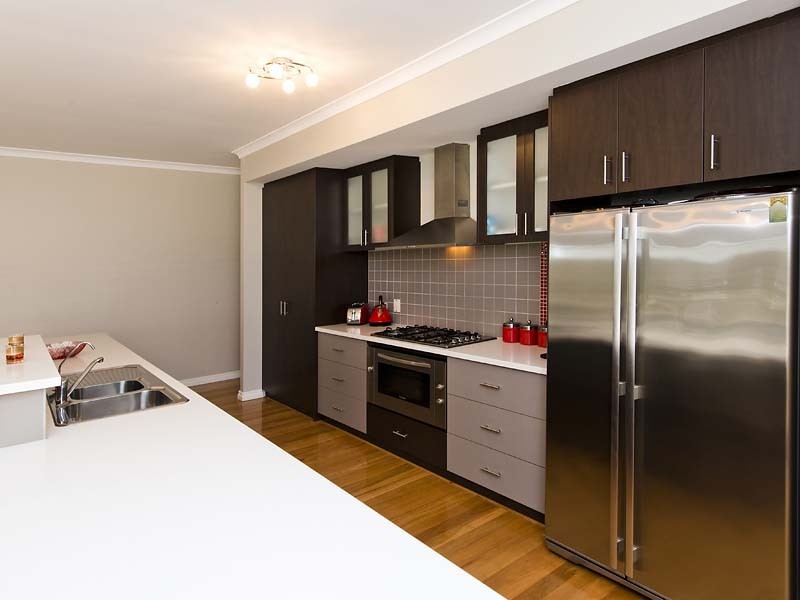 56 Dumbarton Road, Canning Vale WA 6155