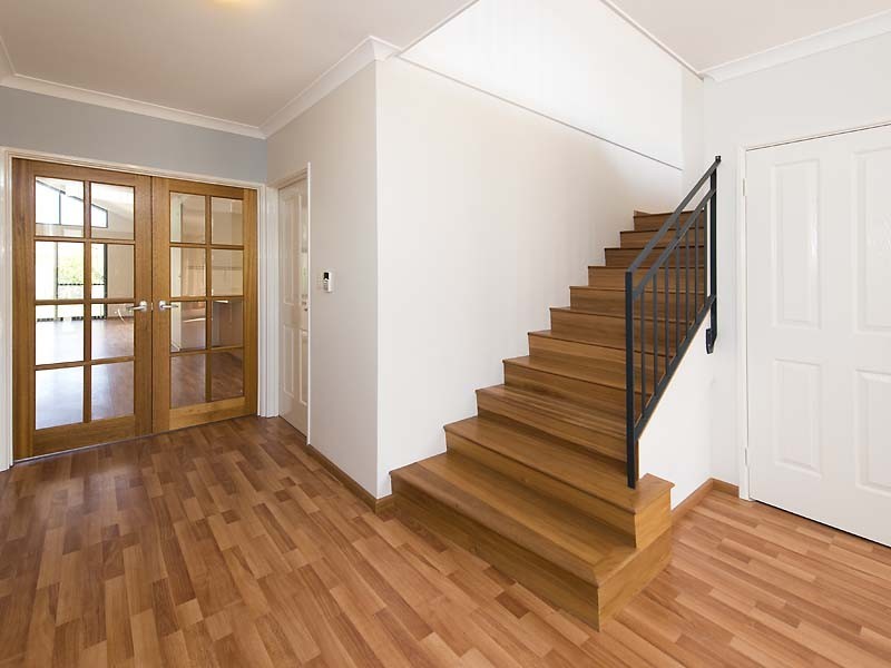 21 Arrowgrass Road, Canning Vale WA 6155