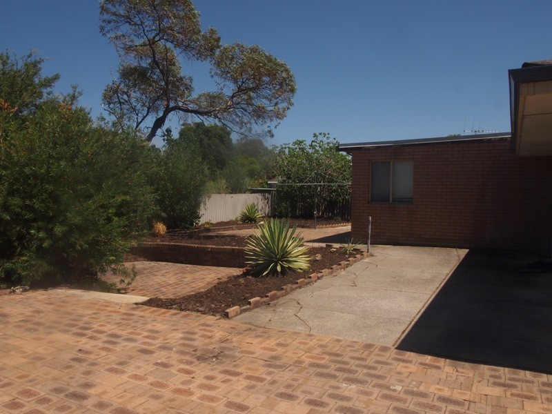 15 Rigden Street, Armadale WA 6112