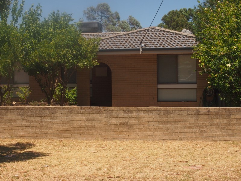 15 Rigden Street, Armadale WA 6112