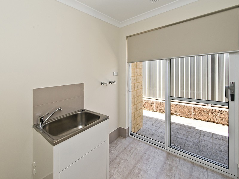 30 Mirima Way, Wandi WA 6167