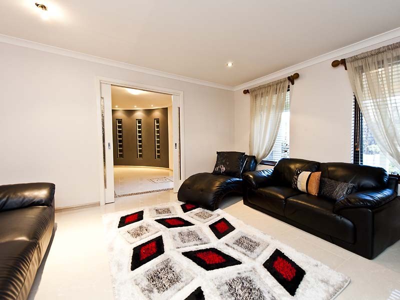 3 Caversham Bend, Southern River WA 6110