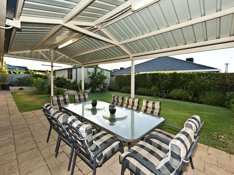 3 Caversham Bend, Southern River WA 6110