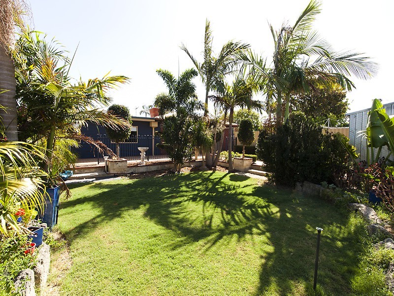 4 Chifley Place, Huntingdale WA 6110