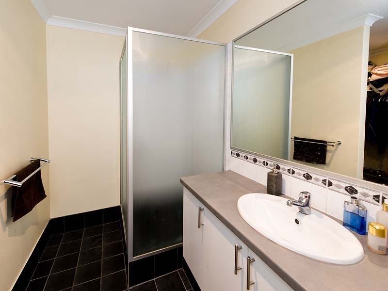4 Magdalen Loop, Piara Waters WA 6112