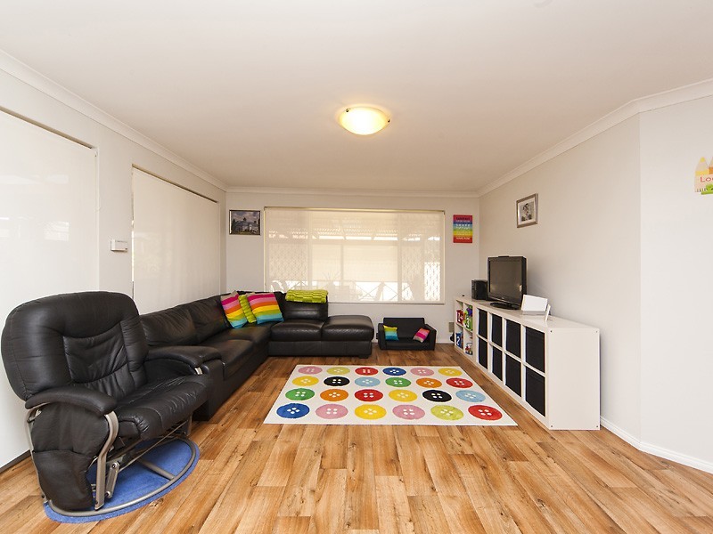 22 Pyrite Court, Forrestfield WA 6058