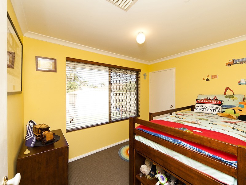 22 Pyrite Court, Forrestfield WA 6058