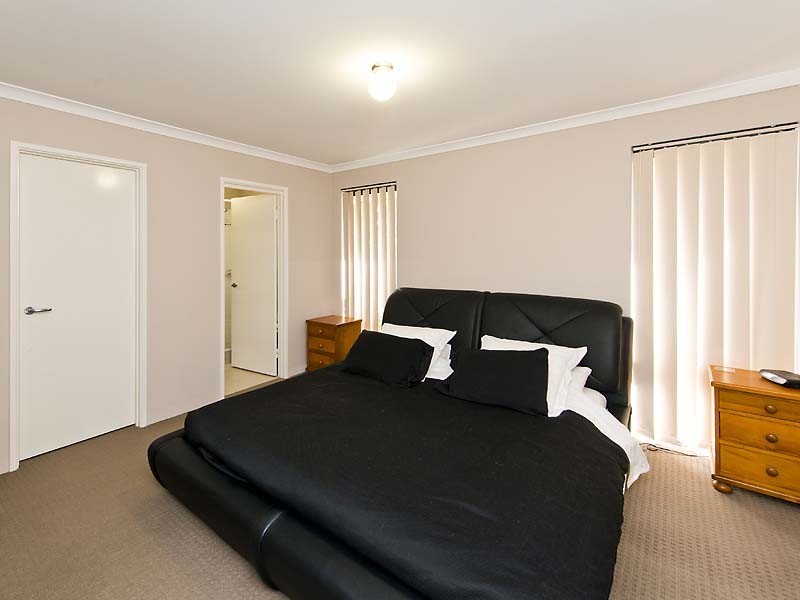 10 Bunratty Link, Canning Vale WA 6155