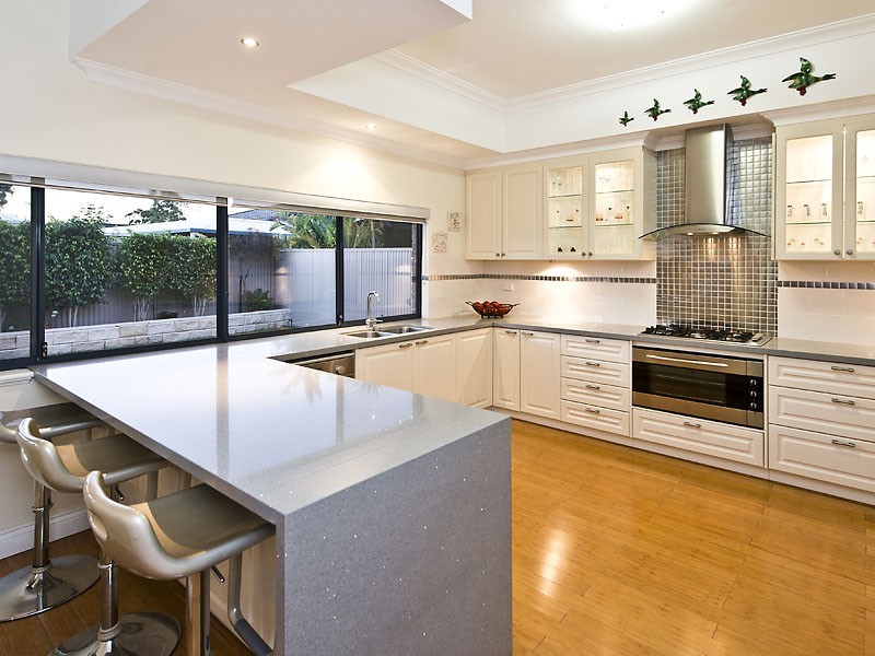 7 Caversham Bend, Southern River WA 6110