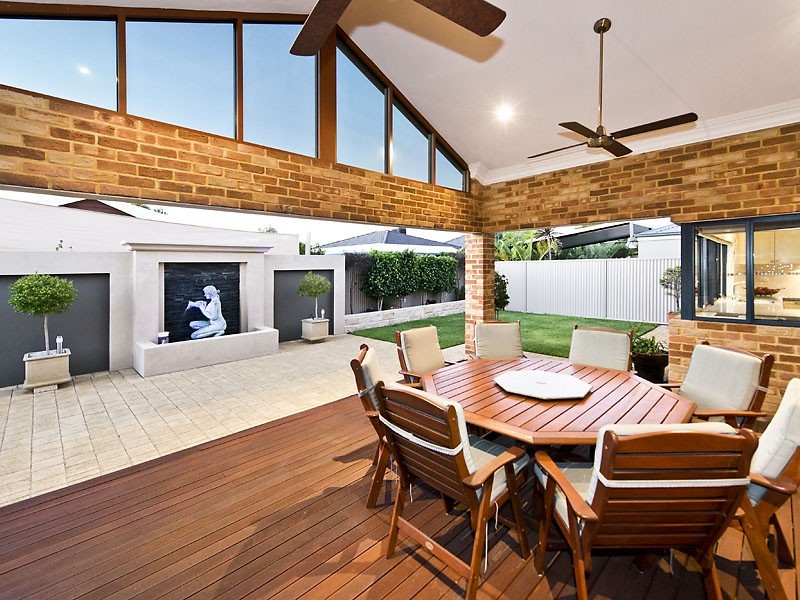 7 Caversham Bend, Southern River WA 6110