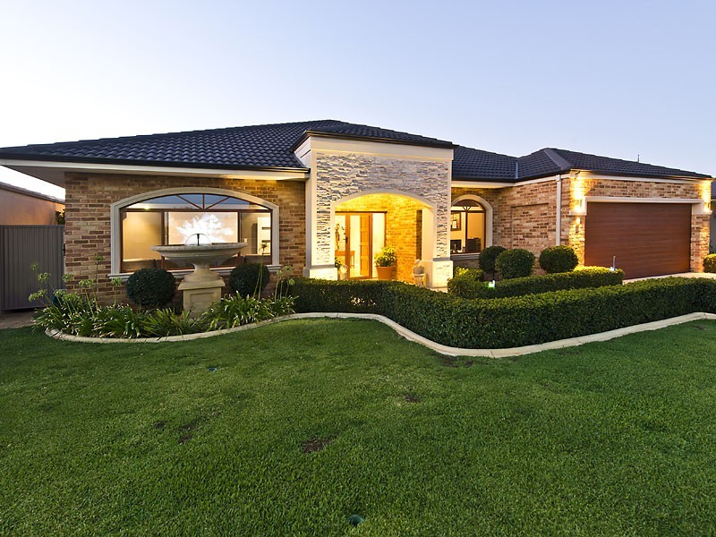 7 Caversham Bend, Southern River WA 6110