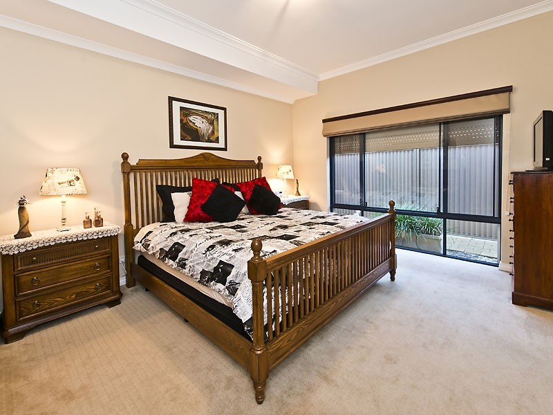 7 Caversham Bend, Southern River WA 6110