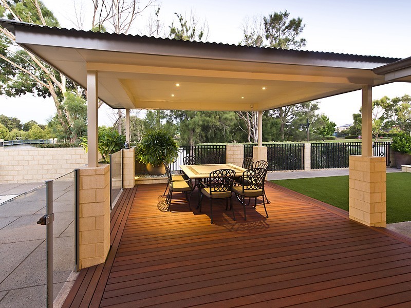 6 Illawarra Crescent, Canning Vale WA 6155