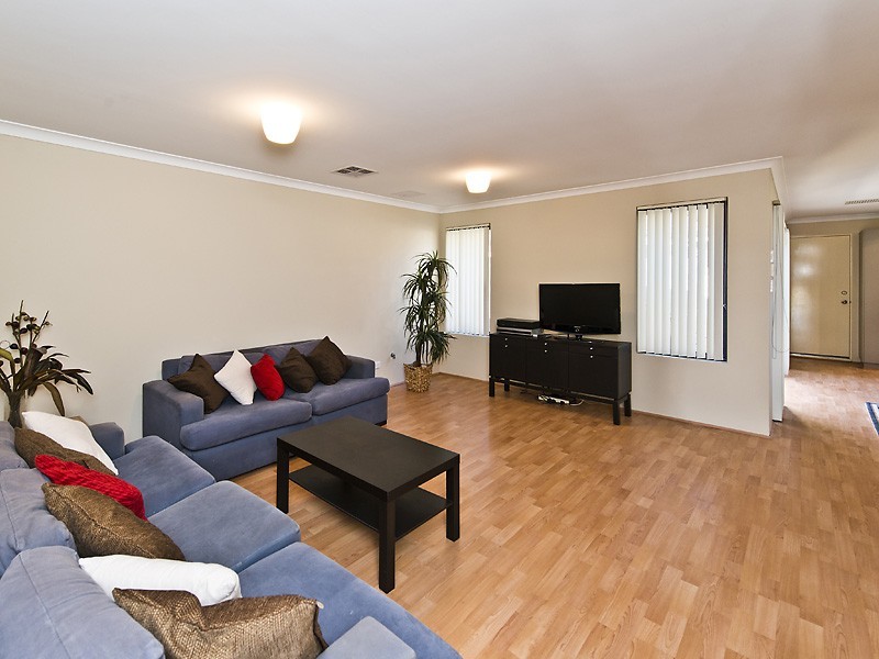 71 Clontarf Terrace, Canning Vale WA 6155