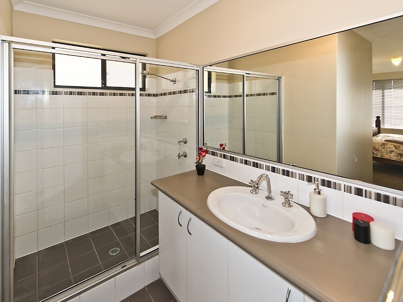 71 Clontarf Terrace, Canning Vale WA 6155