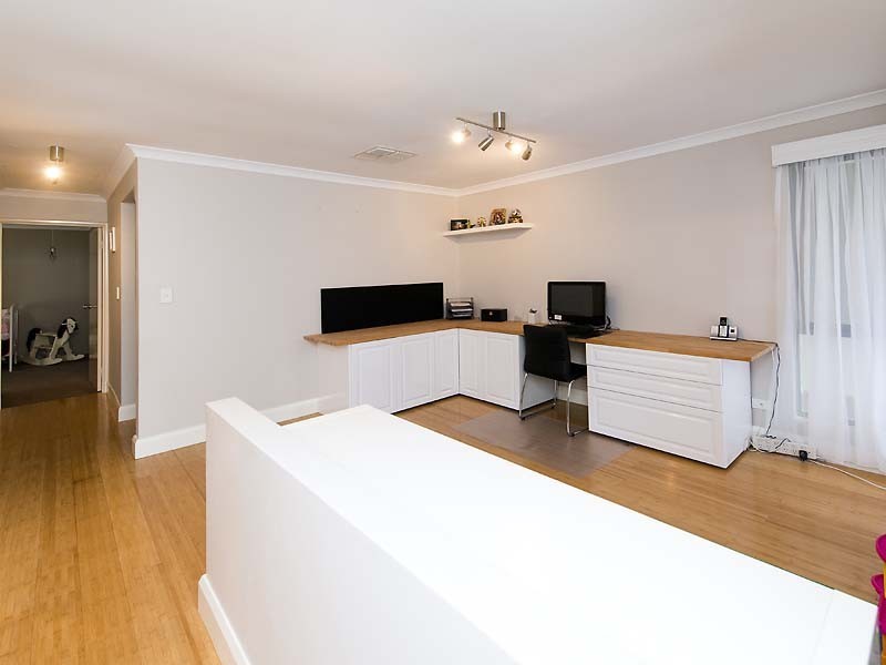 24 Bodallin Crescent, Southern River WA 6110