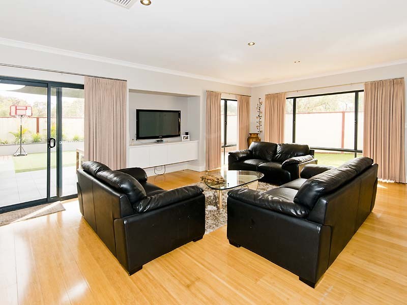 24 Bodallin Crescent, Southern River WA 6110