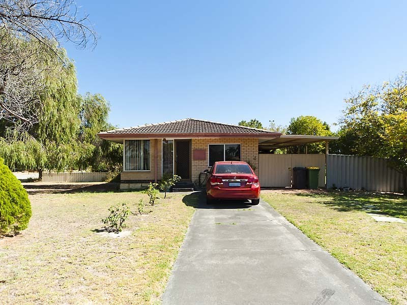 21 Mereworth Road, Thornlie WA 6108