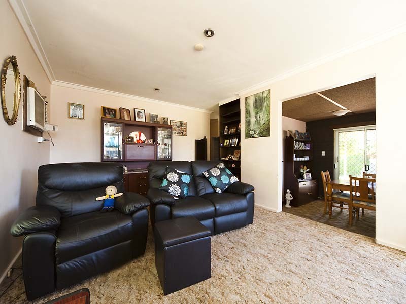 21 Mereworth Road, Thornlie WA 6108