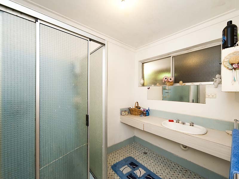 21 Mereworth Road, Thornlie WA 6108