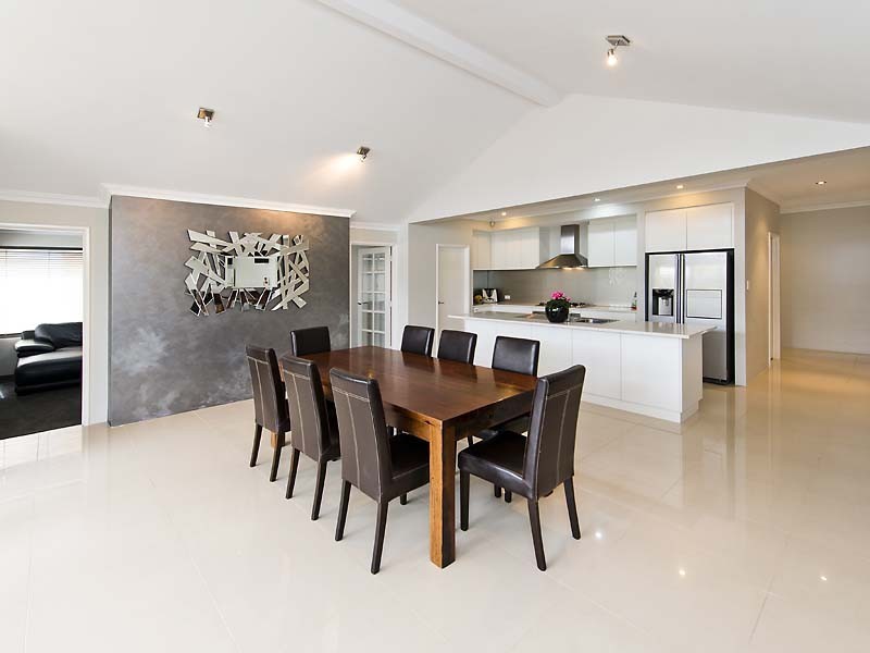 5 Magdalen Loop, Piara Waters WA 6112