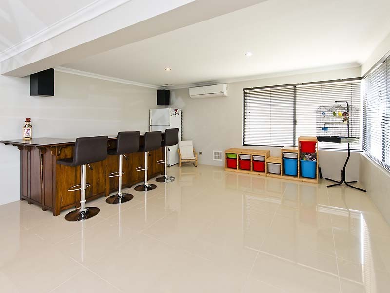 5 Magdalen Loop, Piara Waters WA 6112