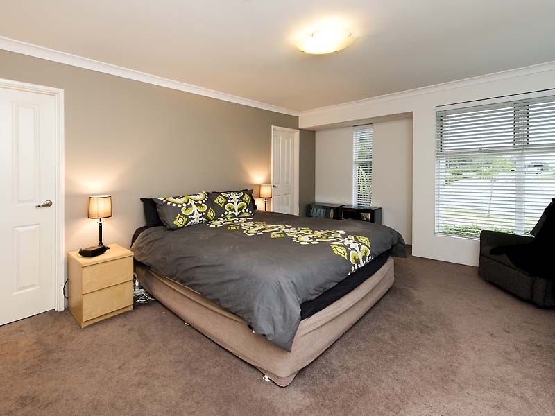 12 Kersley Loop, Harrisdale WA 6112